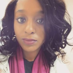 Meet your Posher, Taya